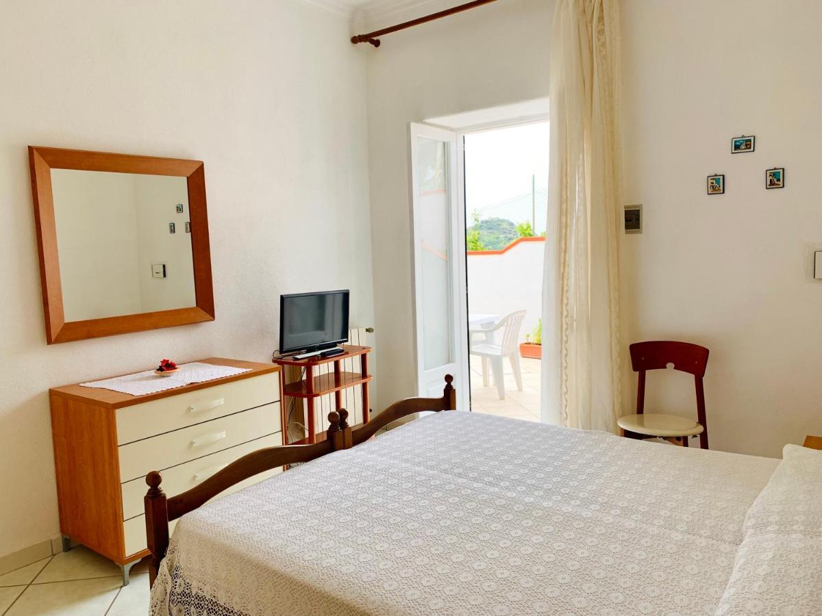 Pensione Casa Verde Sant'Angelo  Εξωτερικό φωτογραφία